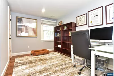 523 Ewing Avenue, Franklin Lakes, NJ 07417 - Photo 19