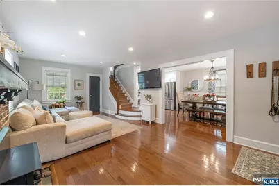 15 Valley Road, Nutley, NJ 07110 - Photo 9