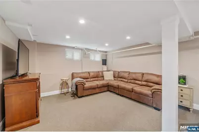 15 Valley Road, Nutley, NJ 07110 - Photo 31