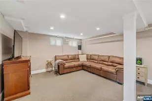 15 Valley Rd, Nutley, NJ 07110 - Photo 31