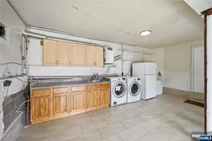 55 17th Ave, Elmwood Park, NJ 07407 - Photo 29