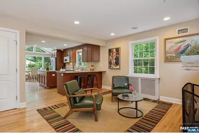 14 Bancroft Place, Fair Lawn, NJ 07410 - Photo 3