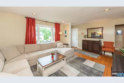 86 Minnehaha Boulevard, Oakland, NJ 07436 - Photo 5