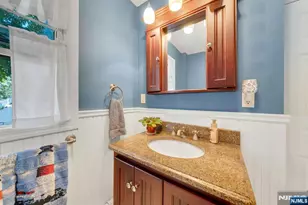 52 Terrace Ave, Rochelle Park Township, NJ 07662 - Photo 25