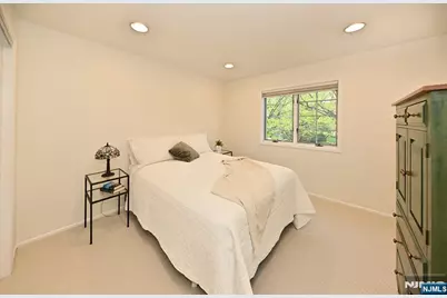 6 Schill Place, Hillsdale, NJ 07642 - Photo 23