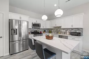 165 Lakeside Road 8, West Milford, NJ 07421 - Photo 3