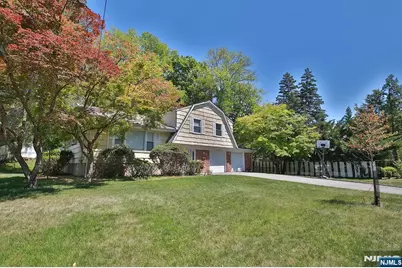 124 Lenox Avenue, Demarest, NJ 07627 - Photo 3