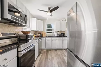 8 Navajo Avenue, Parsippany, NJ 07034 - Photo 3