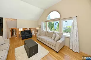 142 Geiger Dr, River Vale Township, NJ 07675 - Photo 11