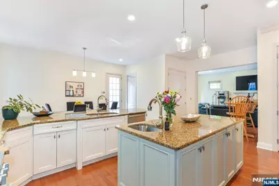3 Christopher Court, Montclair, NJ 07042 - Photo 11
