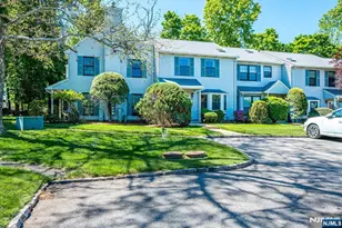 1402 Maplecrest Road 1402, Edison, NJ 08820 - Photo 3