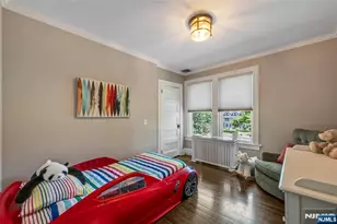 208 Lincoln Ave, Ridgewood, NJ 07450 - Photo 31