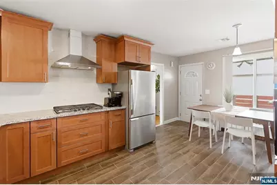 45 Avenue B, Lodi, NJ 07644 - Photo 3
