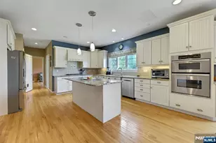 8 Buena Vista Dr, Ringwood, NJ 07456 - Photo 17