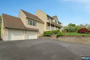 8 Buena Vista Dr, Ringwood, NJ 07456 - Photo 49