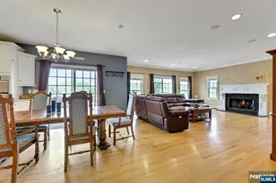 8 Buena Vista Dr, Ringwood, NJ 07456 - Photo 11