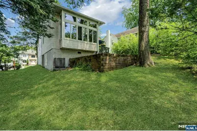 616 Rutland Avenue, Teaneck Township, NJ 07666 - Photo 35