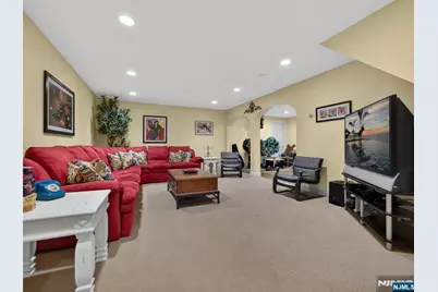 607 Poplar Road, River Vale Township, NJ 07675 - Photo 31