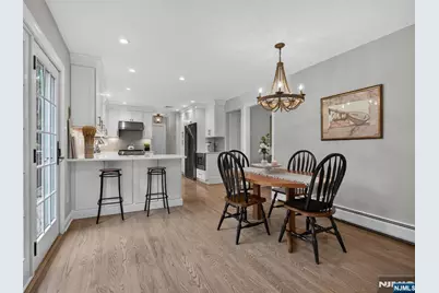 607 Poplar Road, River Vale Township, NJ 07675 - Photo 15