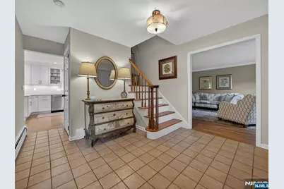 607 Poplar Road, River Vale Township, NJ 07675 - Photo 5
