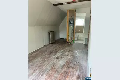 491 Norwood Street, East Orange, NJ 07018 - Photo 15