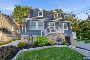 44 Alpine Pl, Kearny, NJ 07032 - Photo 5