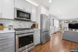 44 Alpine Pl, Kearny, NJ 07032 - Photo 15