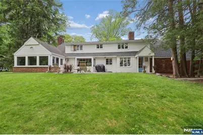 25 Carnot Avenue, Woodcliff Lake, NJ 07677 - Photo 9
