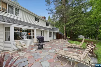 25 Carnot Avenue, Woodcliff Lake, NJ 07677 - Photo 11