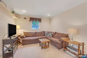 9 Ryerson Ave, Oakland, NJ 07436 - Photo 33