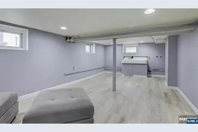 63 Carolina Avenue, Newark, NJ 07106 - Photo 19