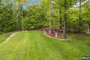 10 Hemlock Pl, Ringwood, NJ 07456 - Photo 29