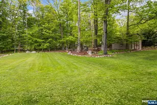 10 Hemlock Pl, Ringwood, NJ 07456 - Photo 31