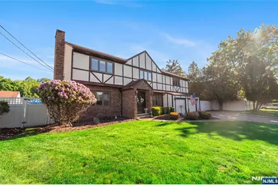 6 Jay Street, Old Tappan, NJ 07675 - Photo 3