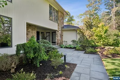 39 Eagle Nest Road, Morris Township, NJ 07960 - Photo 5