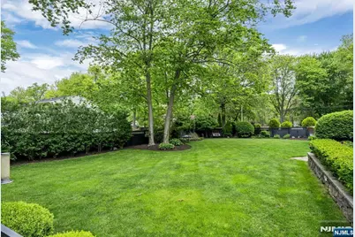 442 New York Avenue, Wyckoff Township, NJ 07481 - Photo 33