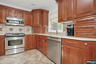 7 Short St, Harrington Park, NJ 07640 - Photo 11