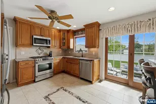 1 Highview Ave, Totowa, NJ 07512 - Photo 17
