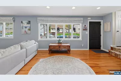1 Highview Avenue, Totowa, NJ 07512 - Photo 7