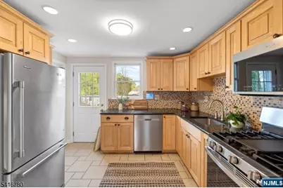 9 Saint Charles Avenue, West Caldwell, NJ 07006 - Photo 15