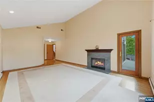 89 Columbus Ave, Totowa, NJ 07512 - Photo 23