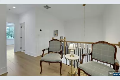 111 Woodmont Circle, River Vale Township, NJ 07675 - Photo 19