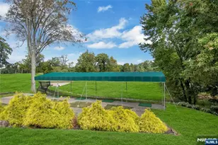 111 Woodmont Cir, River Vale Township, NJ 07675 - Photo 45