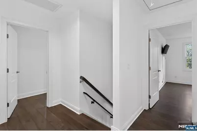 163 Myrtle Avenue, Cedar Grove, NJ 07009 - Photo 21