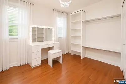 88 Manchester Place, Newark, NJ 07104 - Photo 9