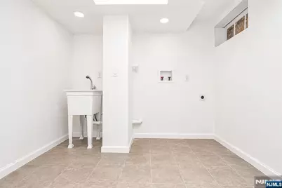 88 Manchester Place, Newark, NJ 07104 - Photo 29
