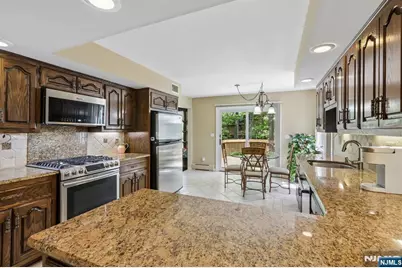 716 Windswept Lane, Franklin Lakes, NJ 07417 - Photo 9