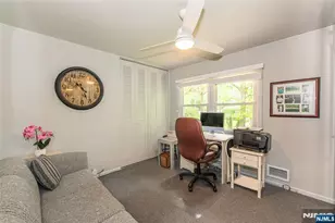 102 Robertson Dr, Wyckoff Township, NJ 07481 - Photo 19