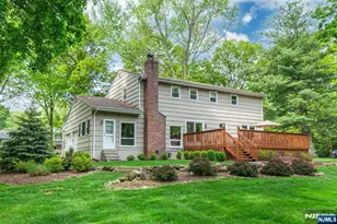102 Robertson Dr, Wyckoff Township, NJ 07481 - Photo 21
