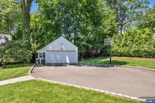 151 Valley View Ave, Ridgewood, NJ 07450 - Photo 37